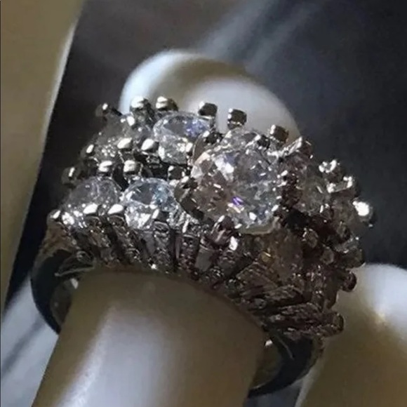 12.0 Ct Moisennite Wedding Set - Picture 3 of 5